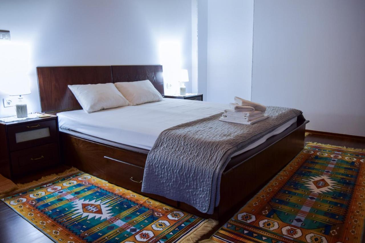 Sokaku i te Marreve GuestHouse Gjirokastër Eksteriør billede